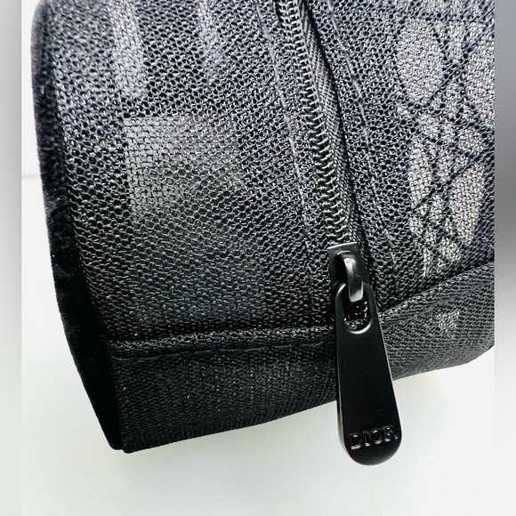 🌹New Dior Beauty Black Mesh Makeup Pouch/Bag🌹 - Picture 3 of 5